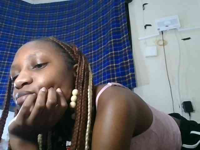 Vinsishly11 webcam