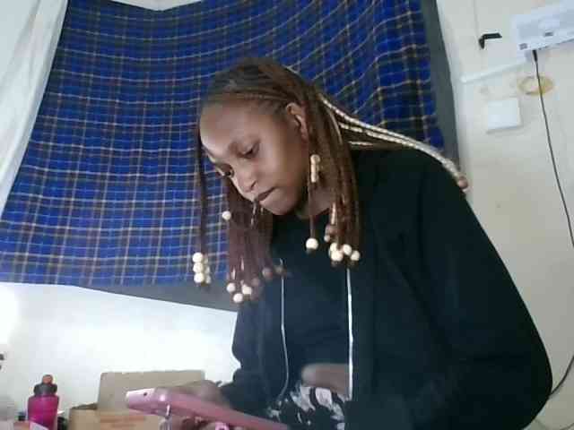 Vinsishly11 webcam