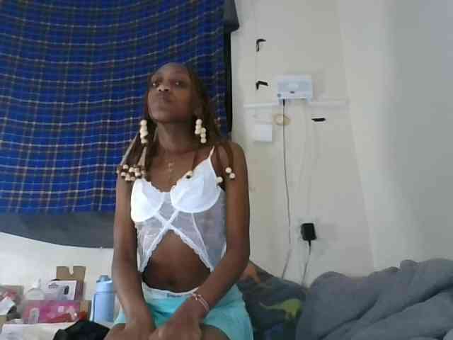 Vinsishly11 webcam