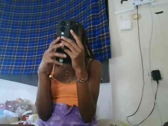 Vinsishly11 webcam