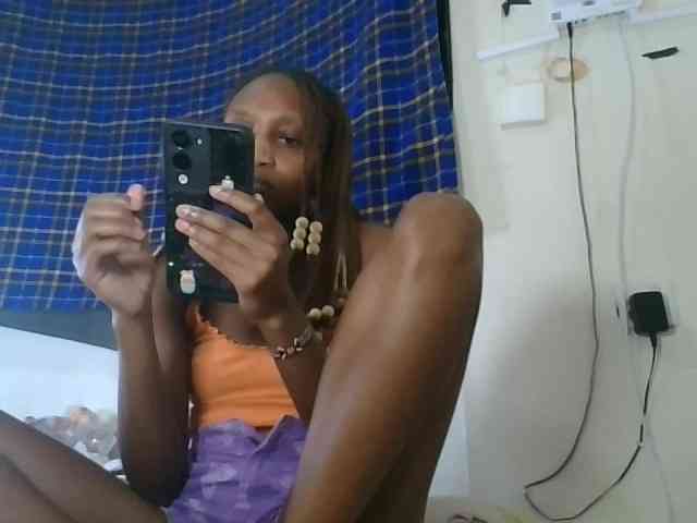 Vinsishly11 webcam