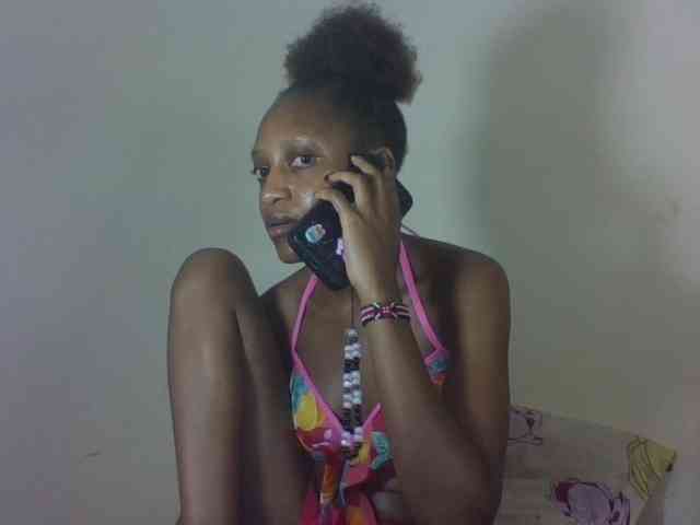 Vinsishly11 webcam