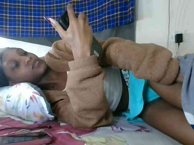 Vinsishly11 webcam