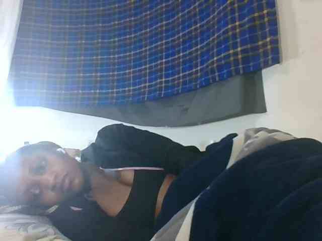 Vinsishly11 webcam