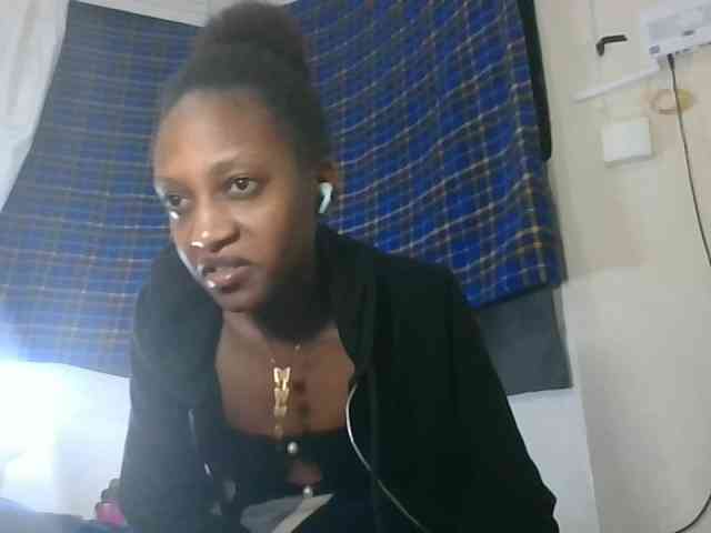 Vinsishly11 webcam