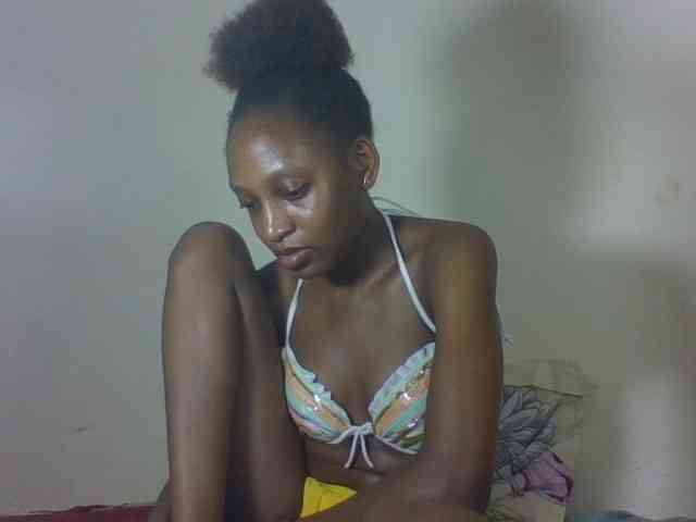 Vinsishly11 webcam