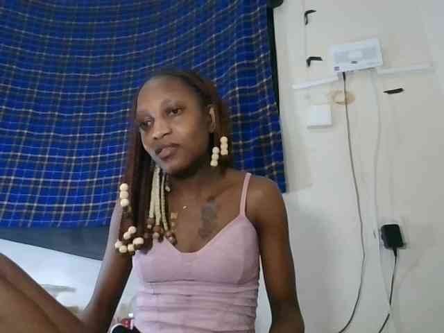 Vinsishly11 webcam