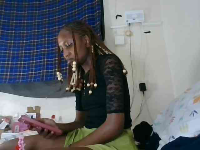 Vinsishly11 webcam