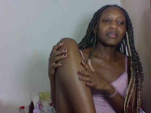 Vinsishly11 Live Webcam on BongaCams