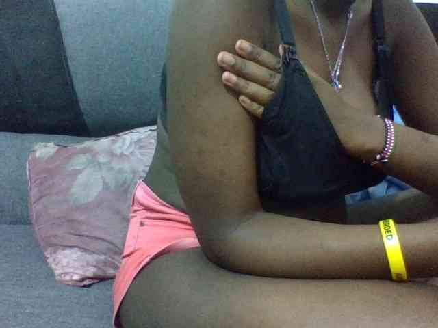 Vinsishly11 webcam