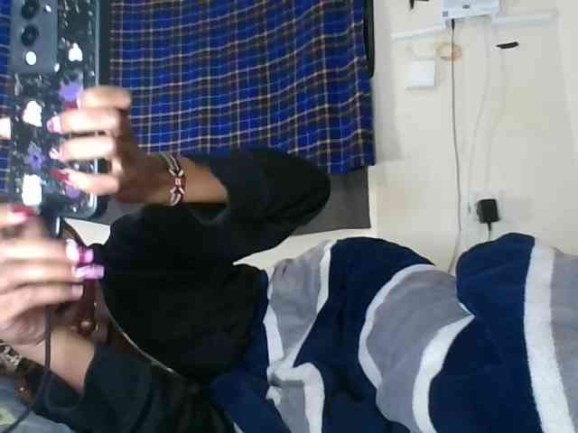 Vinsishly11 webcam