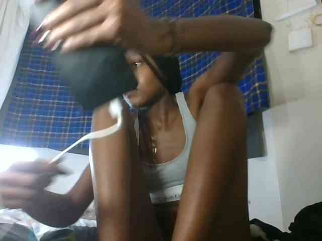 Vinsishly11 webcam