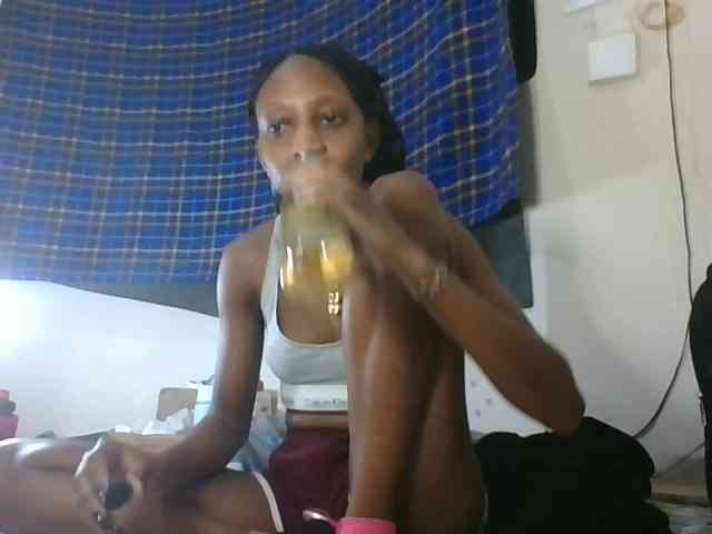 Vinsishly11 webcam