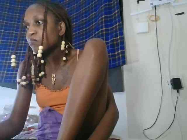 Vinsishly11 webcam