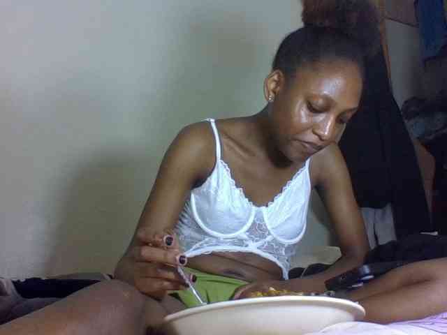 Vinsishly11 webcam