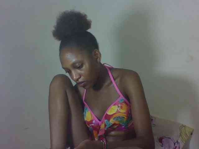 Vinsishly11 webcam