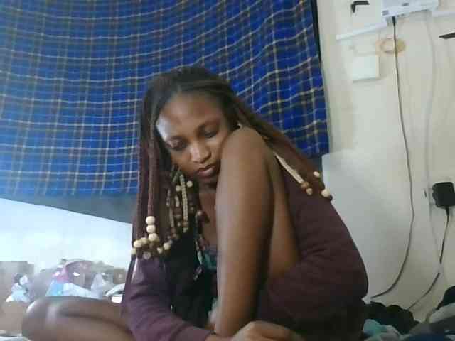 Vinsishly11 webcam