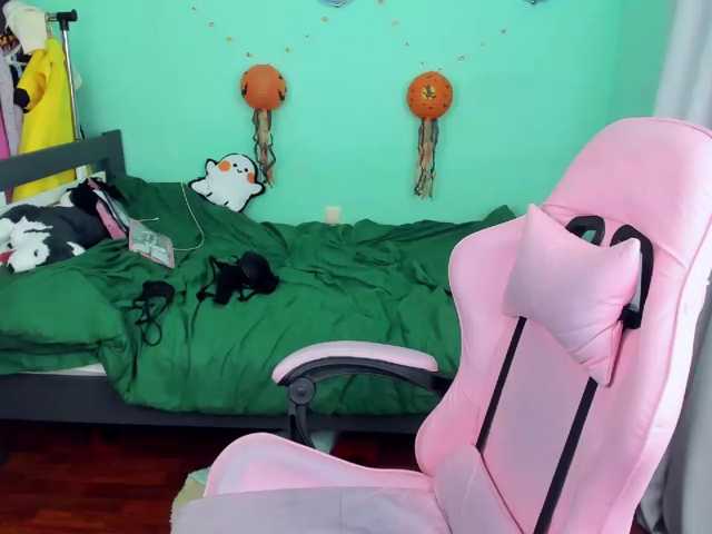 AdelRay live cam on BongaCams