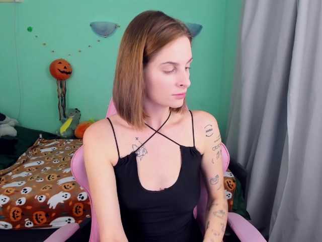 AdelRay live cam on BongaCams