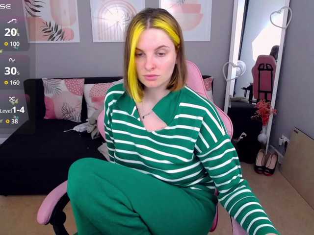 AdelRay's BongaCams show and profile