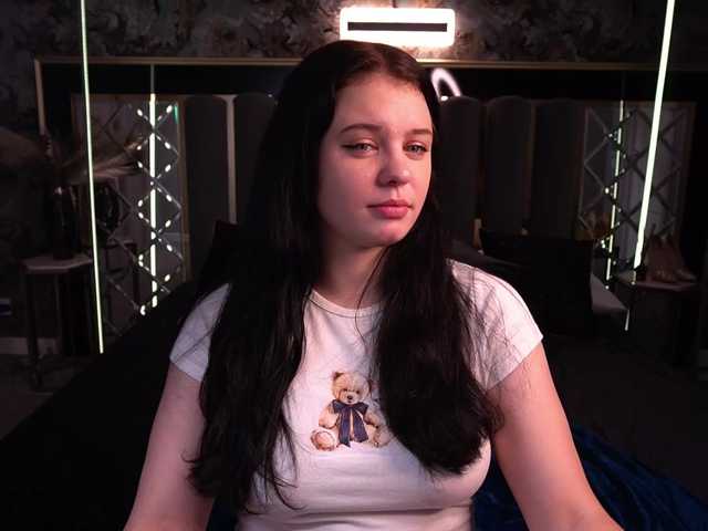 SnowWhiti
