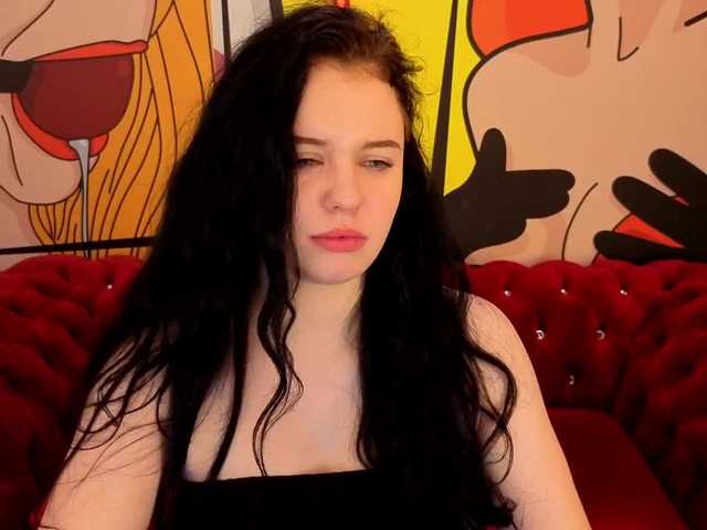 SnowWhiti live cam on BongaCams