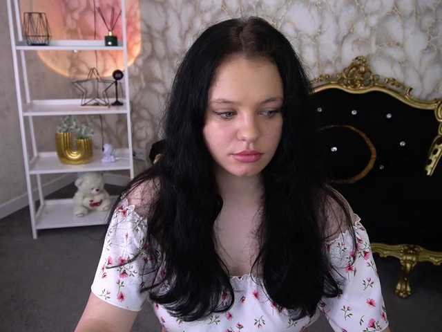 SnowWhiti