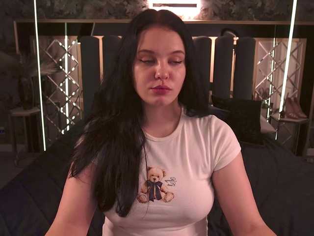 SnowWhiti