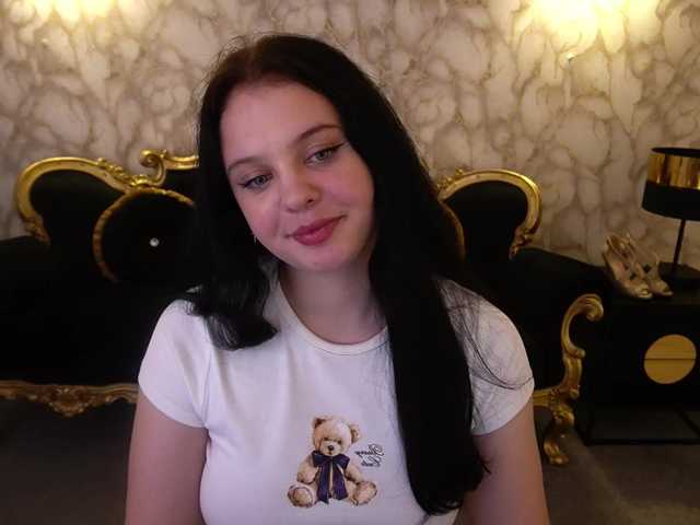 SnowWhiti