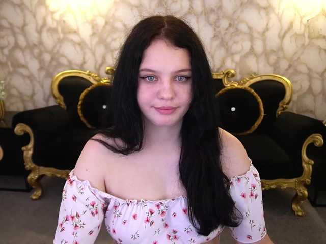 SnowWhiti