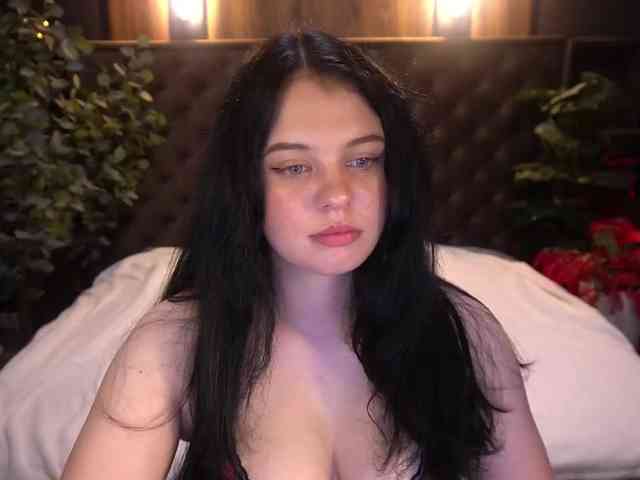 SnowWhiti SnowWhiti
