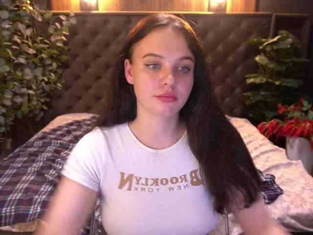 SnowWhiti