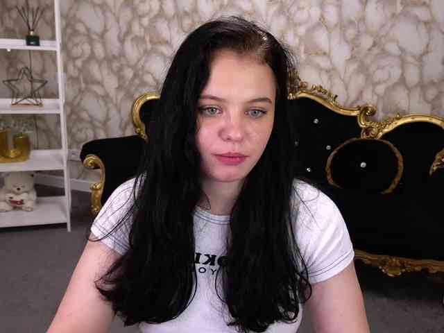 SnowWhiti webcam