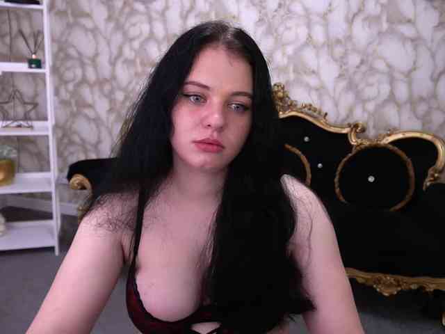 SnowWhiti - Girl 