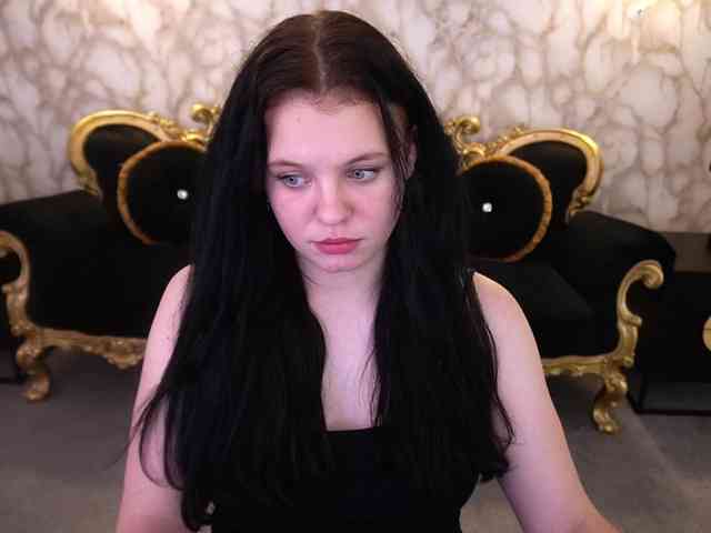 SnowWhiti SnowWhiti