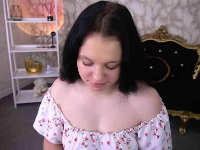 SnowWhiti webcam