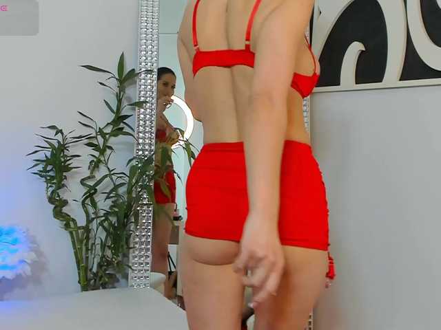 JoyfullRosse live cam on BongaCams