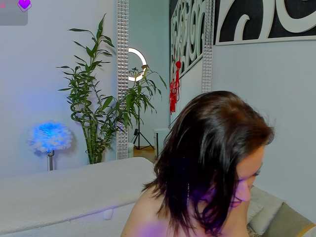 MiraPleasure_