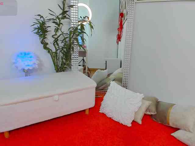MiraPleasure_
