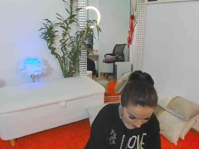 MiraPleasure_ webcam
