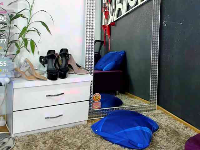 MiraPleasure_ webcam