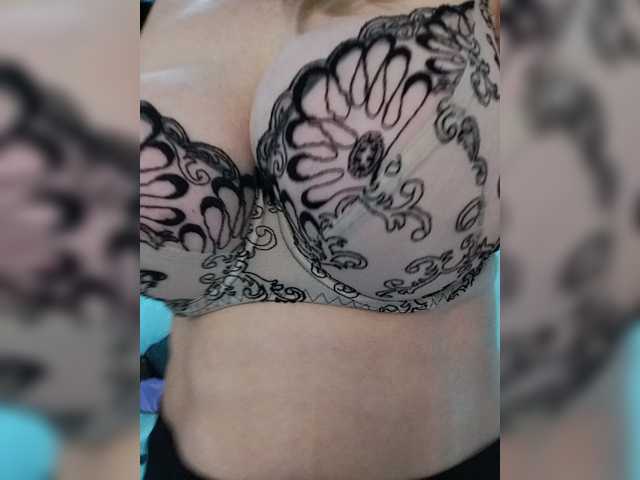 GOLDEN_WITCH