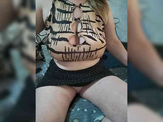 -BIG-TITS-BABE- webcam