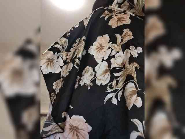 GOLDEN_WITCH webcam