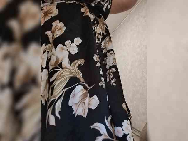 GOLDEN_WITCH webcam