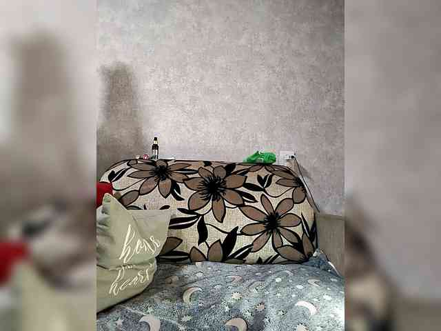 Love-baby Live Webcam on BongaCams