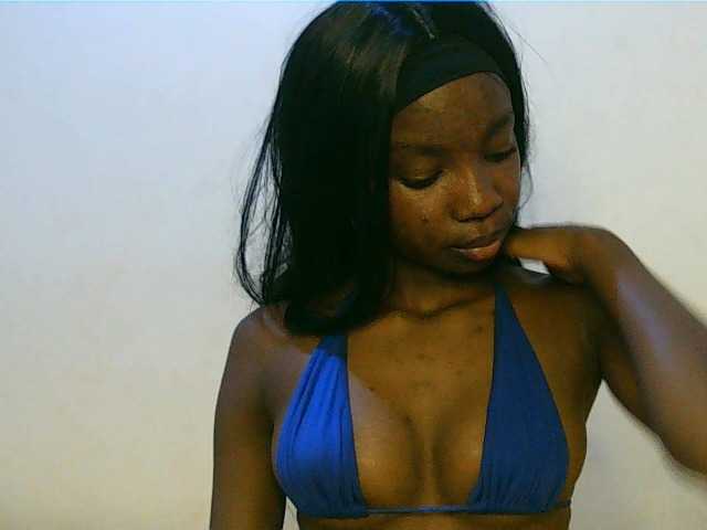 Alixeres live webcam show