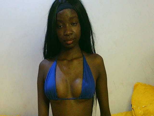 Alixeres live webcam show