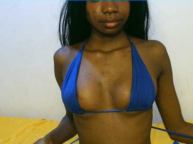 Alixeres live webcam show