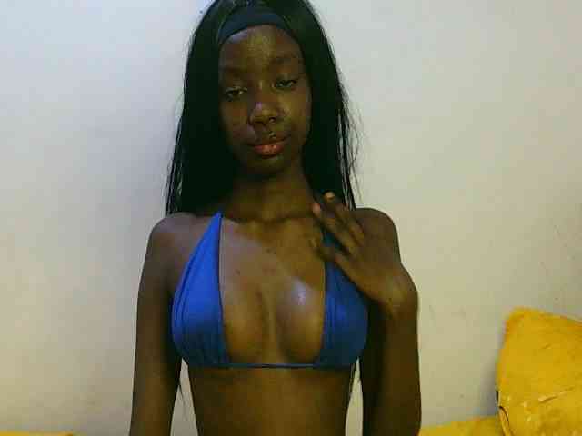 Model: Alixeres